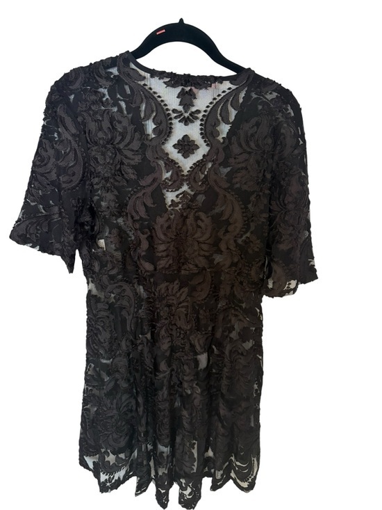 Painted heart Other - Black Lace Short-Sleeve Intimate Cover-Up